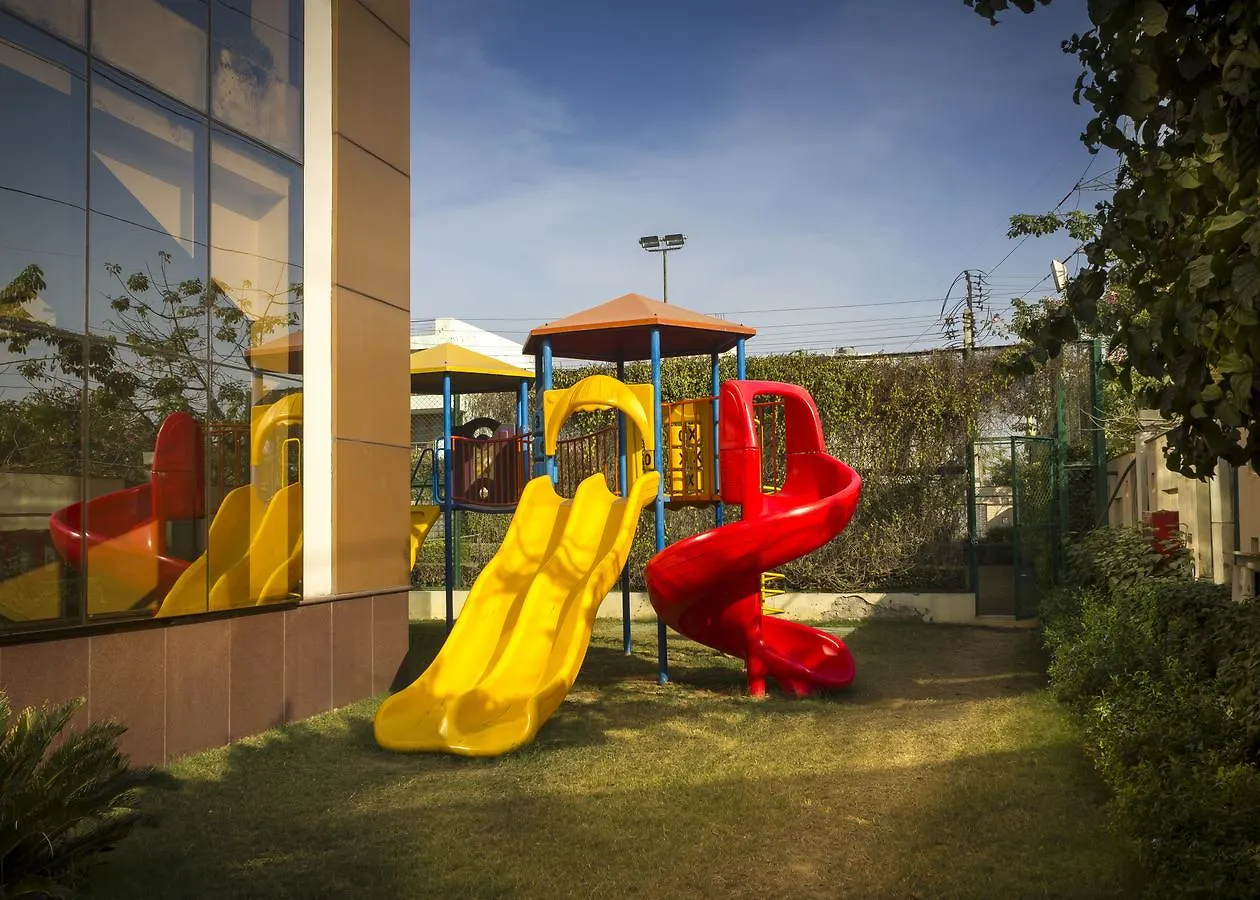 Resort Club Florence Gurgaon