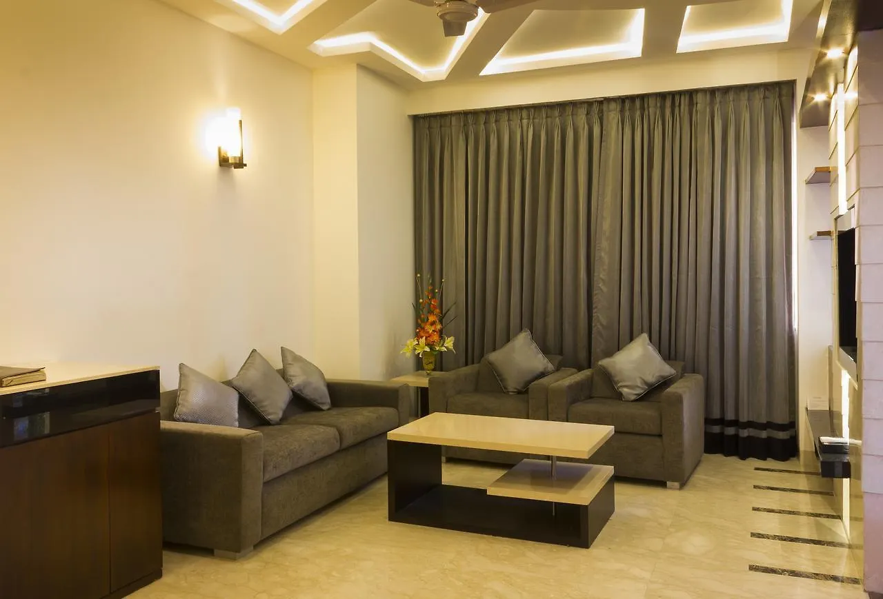Club Florence Gurgaon 4*,