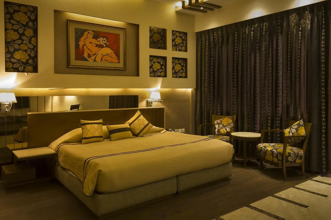 **** Resort Club Florence Gurgaon India